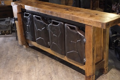 meuble etabli ancien transforme en rangement